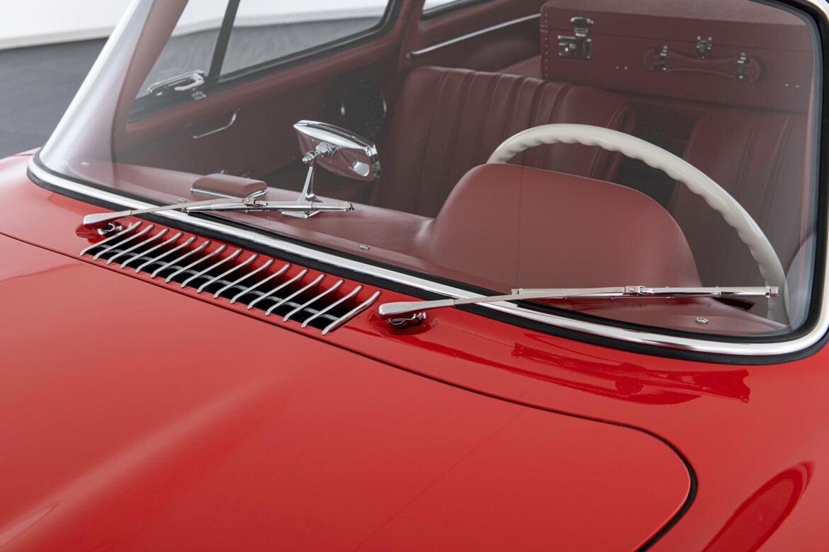 Mercedes-Benz 300 SL Gullwing - Classics - Cars - BRABUS